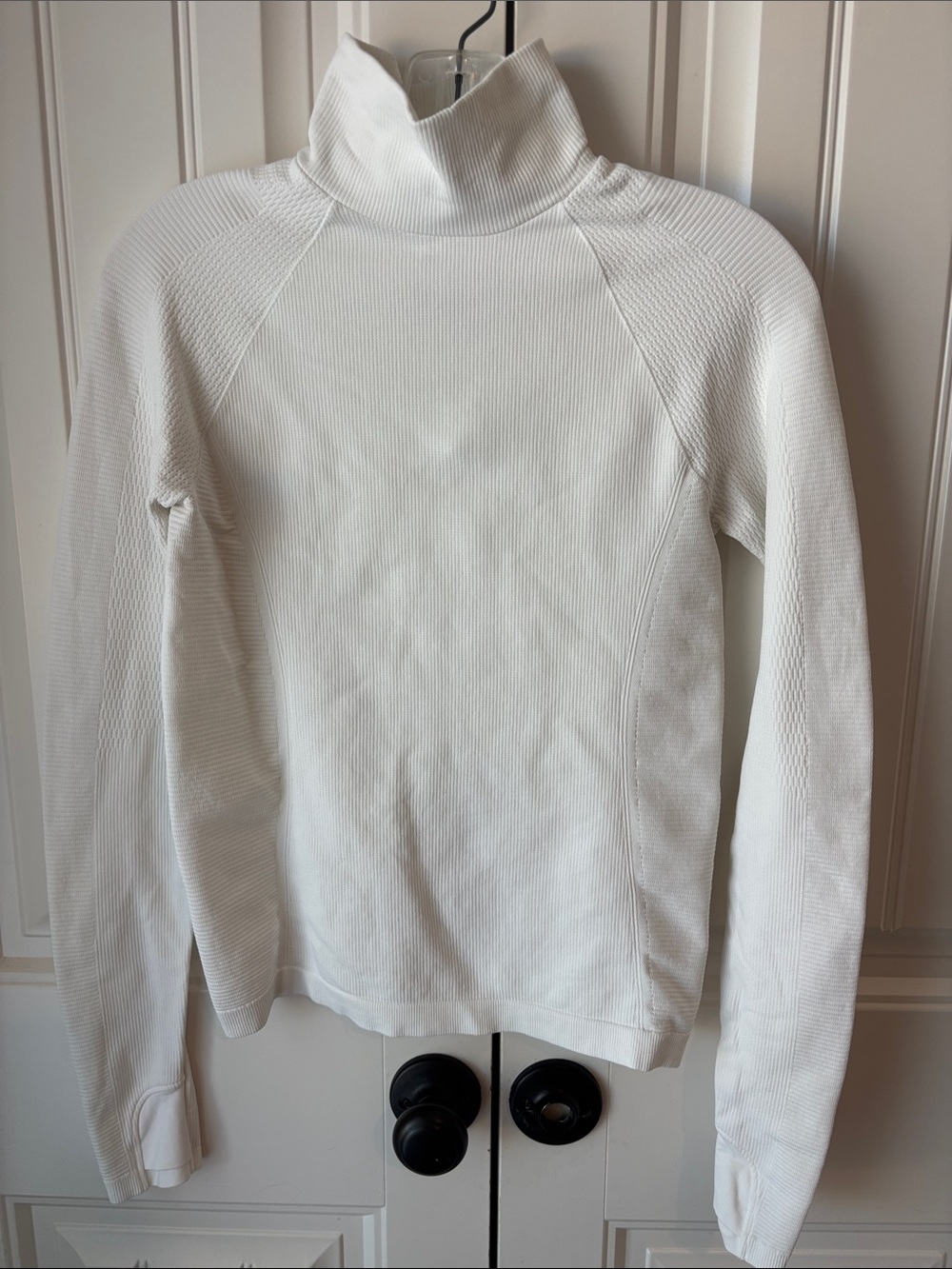 Athleta 🩷 Cream Ribbed Turtleneck Sweater